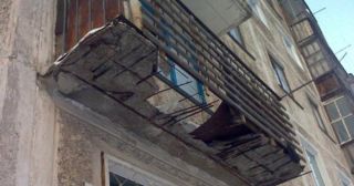 Демонтаж балкона Ломоносов, цена от 2971 руб.